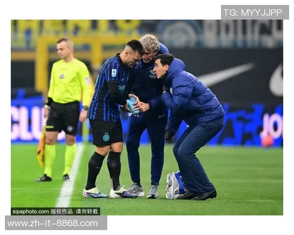 精彩足球解说赛况全景回顾与分析让你尽享比赛激情与战术魅力